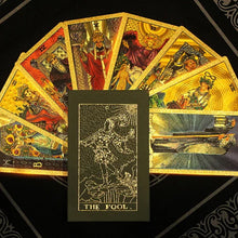 Laden Sie das Bild in den Galerie-Viewer, 🔮Goldfolie Tarot🔮