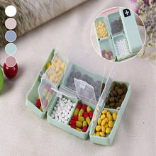 Laden Sie das Bild in den Galerie-Viewer, 7 Compartments Portable Pill Case